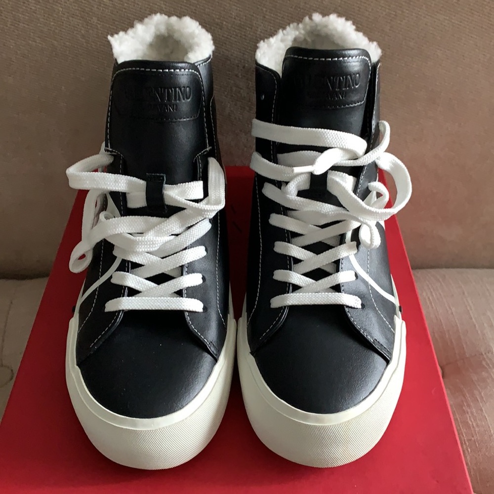 Brand New 100% Authentic Valentino Shearling Hightop Sneaker Black and White